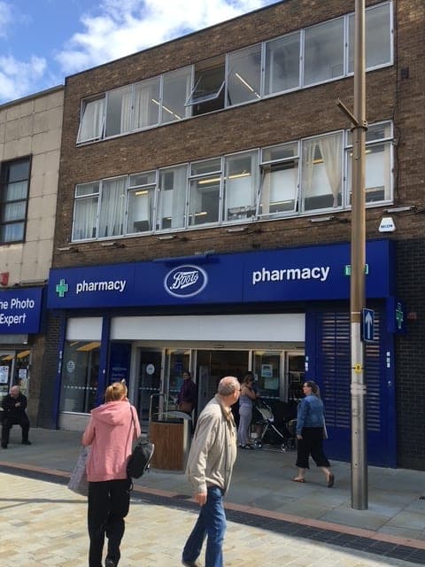 Photograph of the commercial retail property in Dudley, West Midlands.